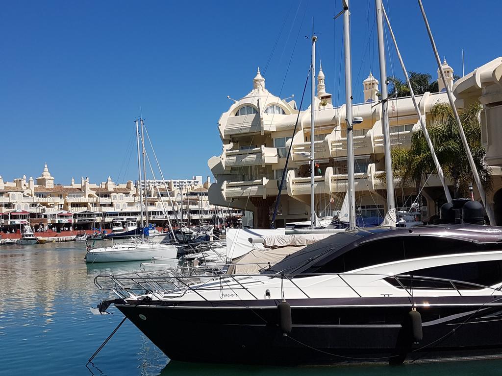Isla Benalmadena Lägenhet Exteriör bild